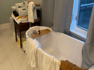 It can be helpful to schedule a daily quick tidy up for a few minutes, to get a routine and you will remember more easily where things need to go and stay.
If a system doesn’t work out, create a new one.